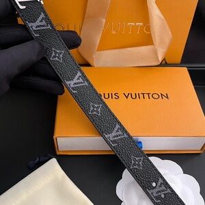 LV bracelet